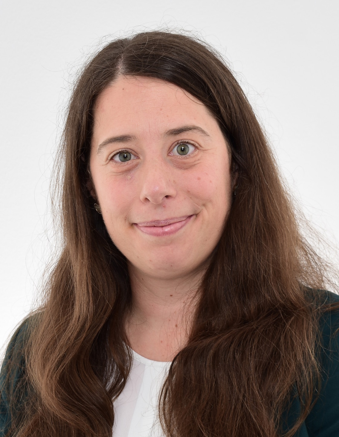 Porträtfoto von Dr. Melanie Tusak