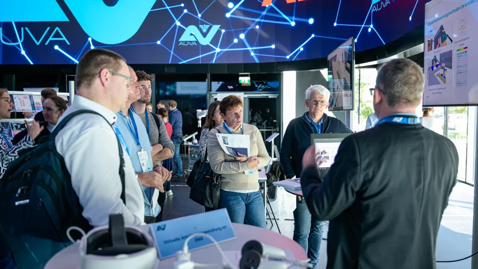 Präsentation von digital unterstützenden Systemen am Veranstaltungstag.