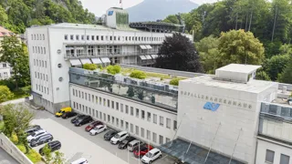 UKH Salzburg WEB 013 Außenaufnahme des AUVA-Unfallkrankenhauses Salzburg