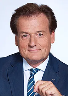 ÄD Frank MTC2025 Foto © Daniela Beranek 370X542 Dr. Roland P. Frank, MSc - Ärztlicher Direktor der AUVA