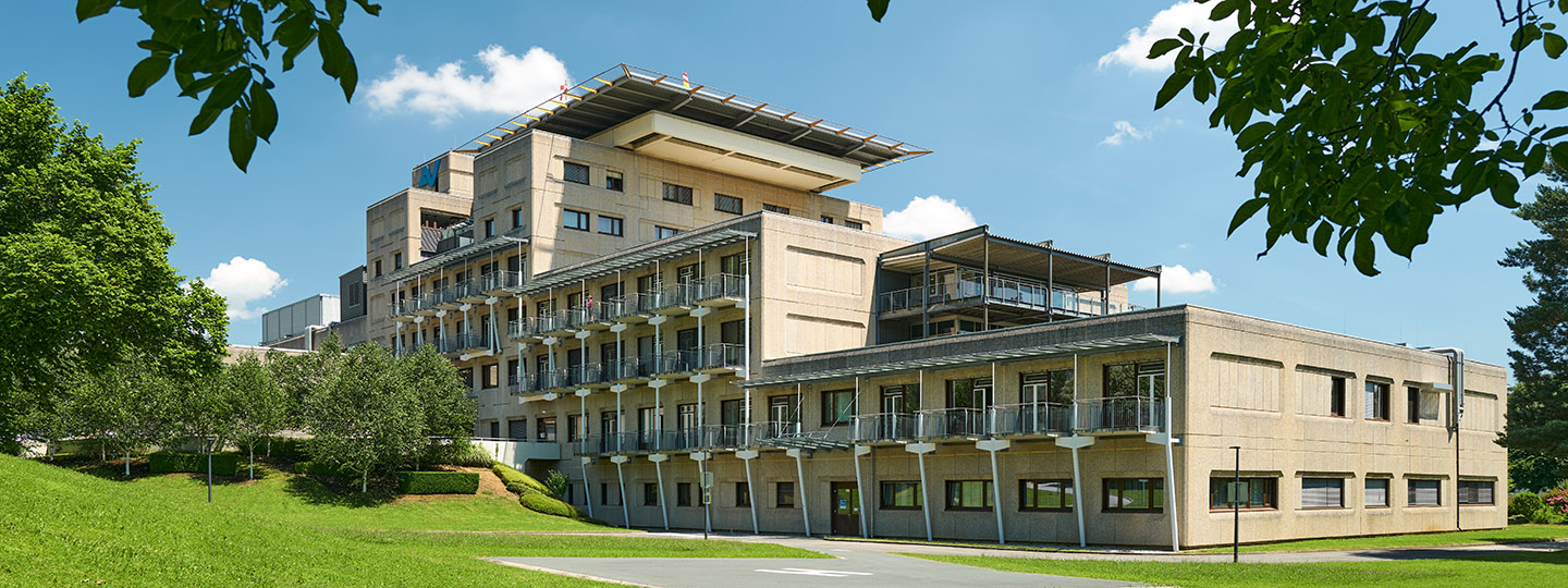 Außenaufnahme des UKH Steiermark - Standort Graz