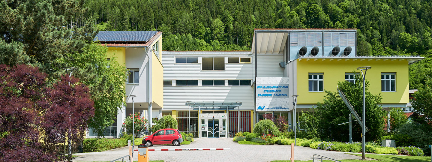 Außenaufnahme des UKH Steiermark - Standort Kalwang